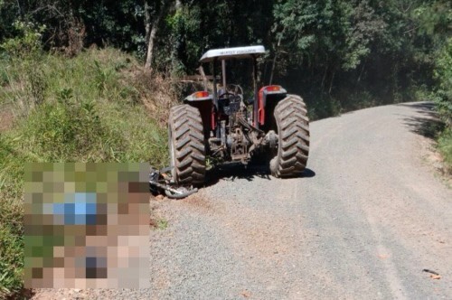 Homem morre após grave acidente com trator na zona rural de Paula Freitas, no Sul do Paraná.