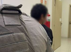 1774870294-Homem-A-preso-apAs-ato-obsceno-em-praAa-de-Tapejara