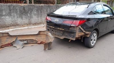 Acidente entre Fiat Uno e HB20 no bairro Progresso, em Erechim (RS), mobiliza Guarda Municipal na manhã desta sexta-feira (23).