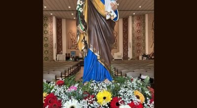 Fiéis participam da novena e da programação religiosa em homenagem a São José na Catedral de Erechim-RS.