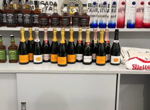 Ação da Brigada Militar em Erechim resulta na prisão de mulher suspeita de furtos e na recuperação de diversos produtos.