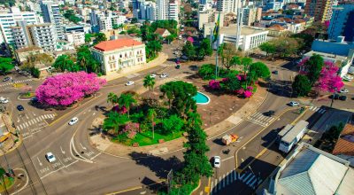 Vista aérea de Erechim (RS), município que ultrapassa 109 mil habitantes segundo estimativa do IBGE.