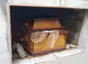 g867-sepulturas-sao-violadas-em-atos-de-vandalismo-no-cemiterio-de-ponte-serrada-2-1024x576