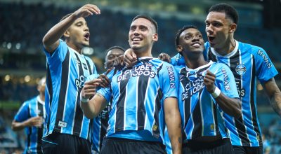 Grêmio vence Atlético-MG por 2 a 1 na Arena e mantém 100% de aproveitamento em casa no Campeonato Brasileiro.
